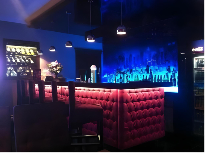 Others 5, Hotel Skarpa, Sejny