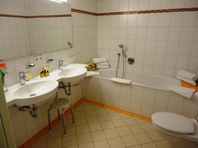 Bathroom, Hotel Gasthof Posthalter, Regen