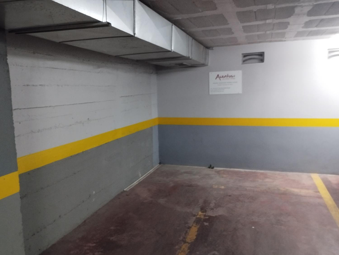 Others 2, Barcelo 21, parking on request, Atico With terrace Center, quite, BC, Málaga