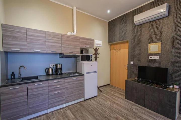Others 2, Cozy Homestay at Prague Main Station, Praha 1