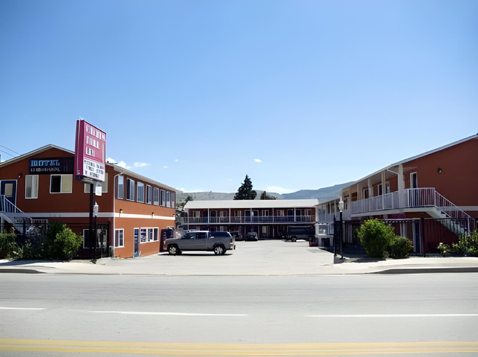 Others 4, Cactus Tree Inn, Okanagan-Similkameen