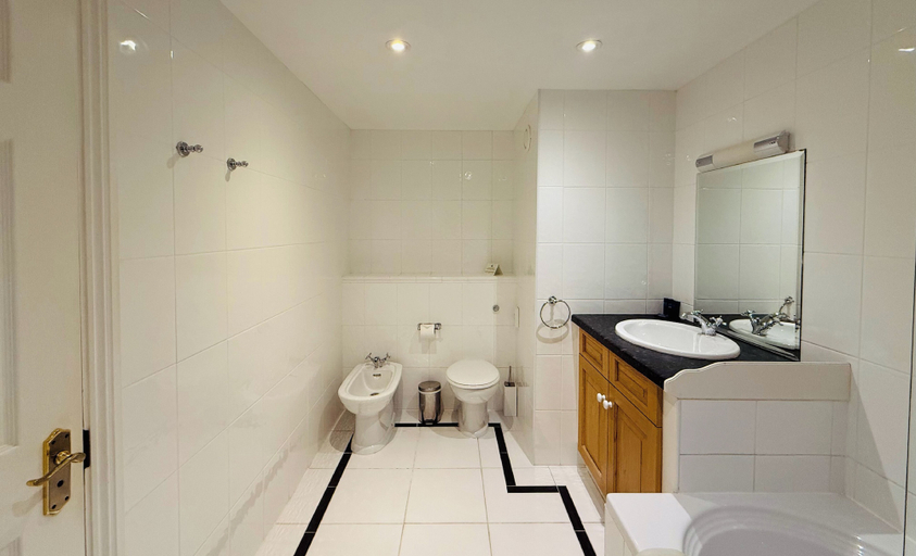 Bathroom 4, Hustyns Hotel, Cornwall