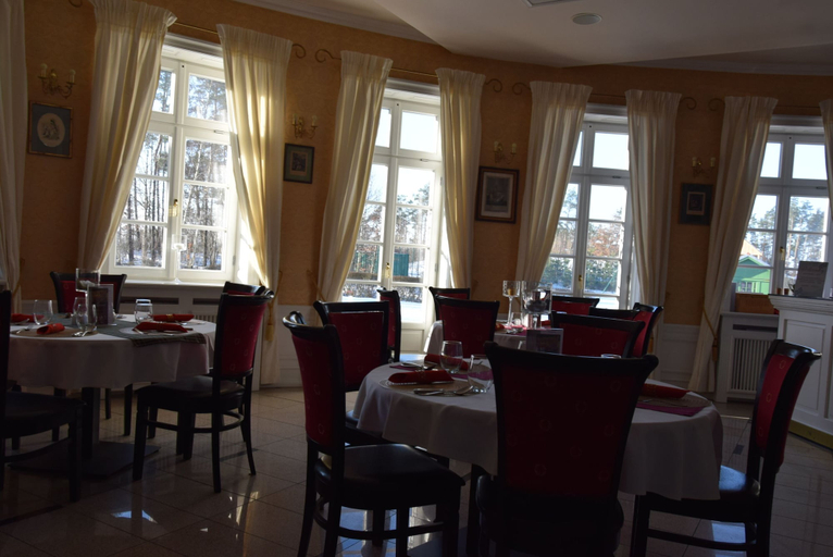 Food & Drinks 4, Pałac i Folwark Ńemino, Kartuzy
