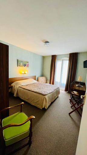 Bedroom 2, Hotel le cygne, Seine-Maritime
