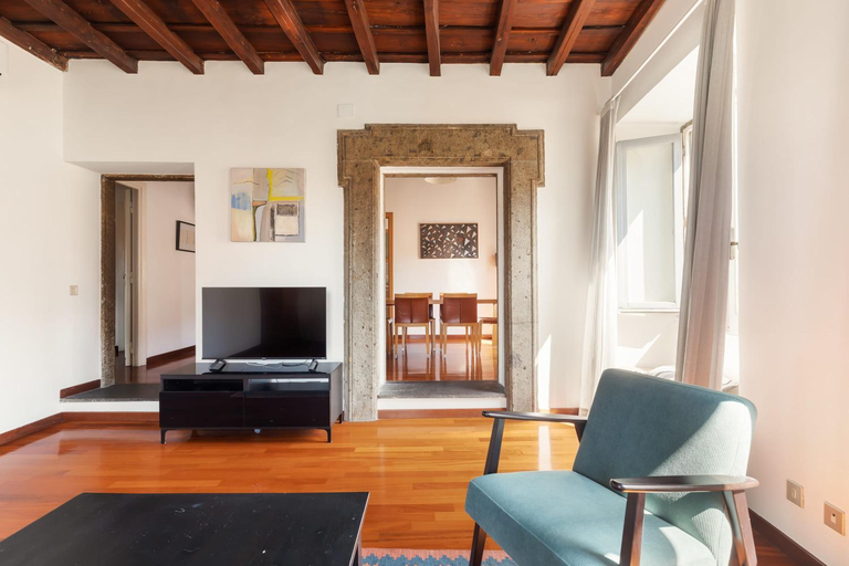 Others 2, Farnese elegant apartment, Rome