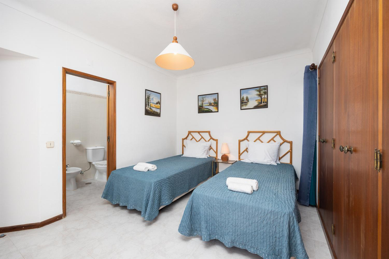 Facilities 3, Villa Cavaco, Loulé