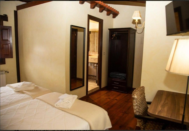 Bedroom 2, El Valle Hotel Rural, Soria