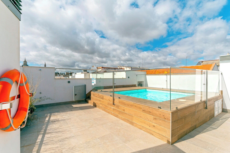 Sport & Beauty 5, Genteel Home Goyeneta, Sevilla