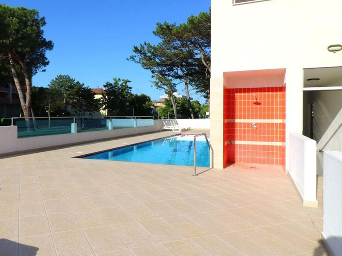 Sport & Beauty 3, Spend your holiday by the pool-Beahost, Venezia