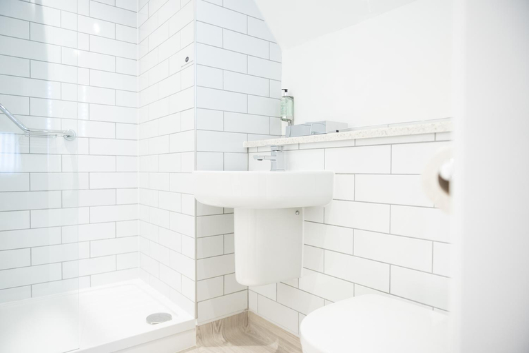 Bathroom 2, The Pine Marten by Innkeeper's Collection, North Yorkshire
