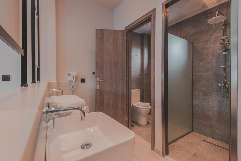Bathroom 4, Cavo di Suites, Ionian Islands