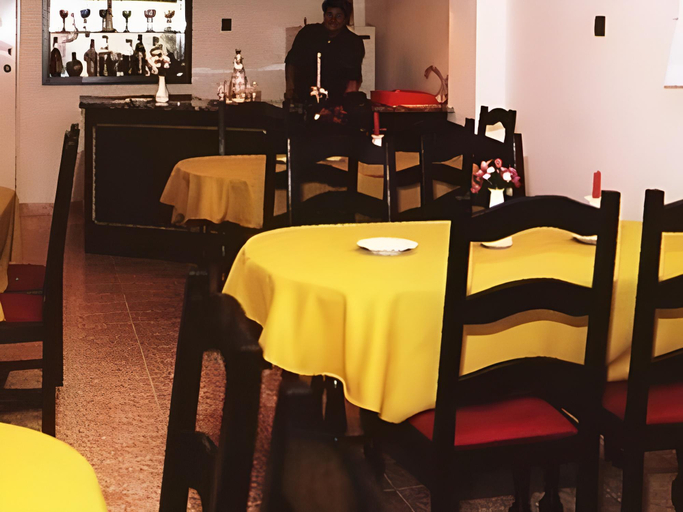 Food & Drinks, Katalin Panzio, Budapesti