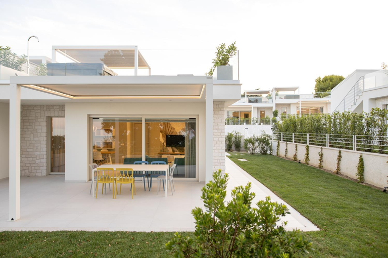 2, Viride Mare, Ancona