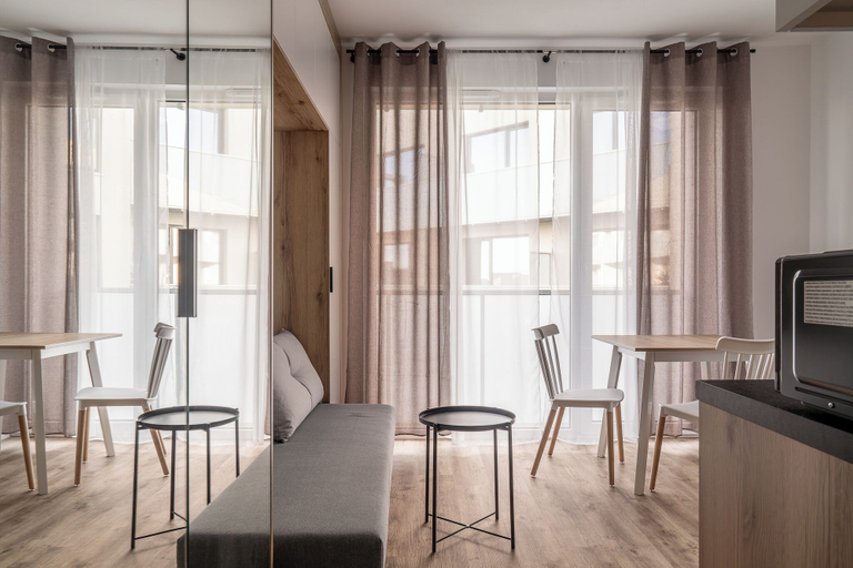 Others 5, RentPlanet - Studio Zwycięska, Środa Śląska