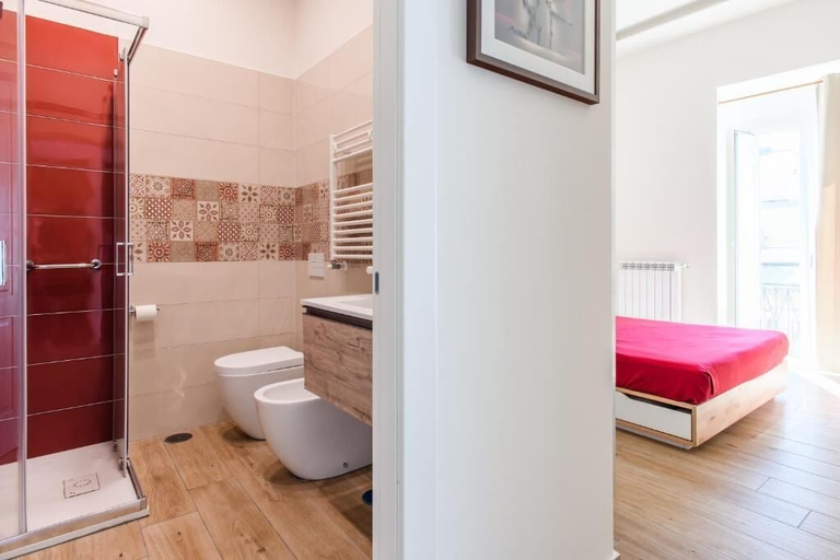 Bathroom 4, MusicaArt B&B, Napoli