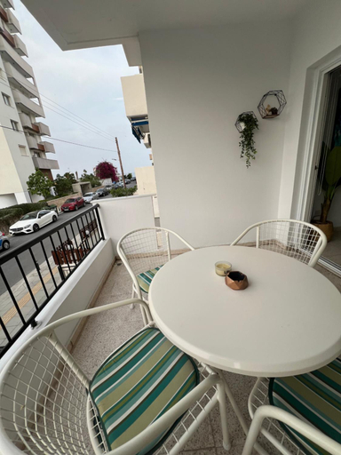 Others 5, Marethea rooms, Larnaca