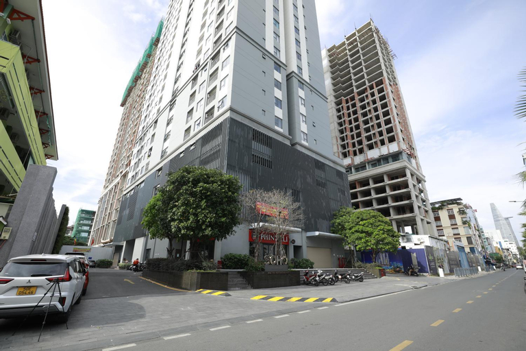 Soho Saigon Balcony Apartment, District 1