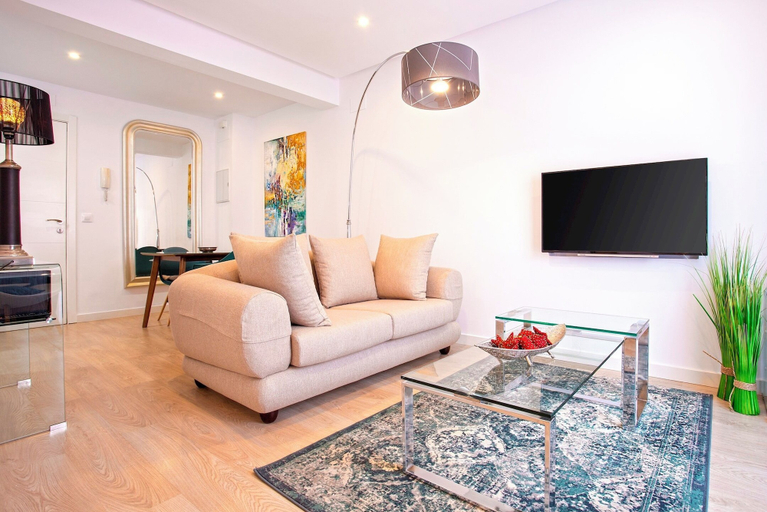 Others 5, Genteel Home Santa Marta Sevilla, Sevilla