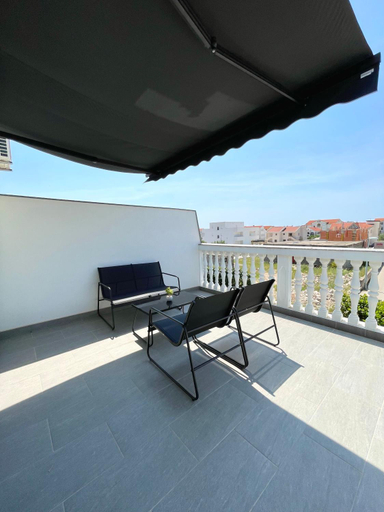 View 4, La Mare, Vodice