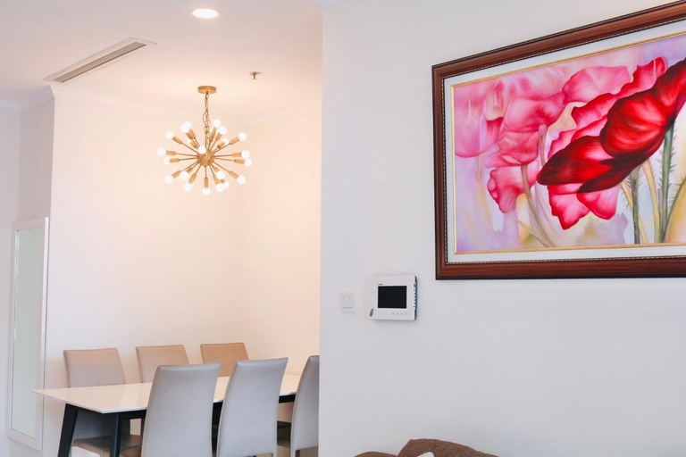 Dining Room 16
