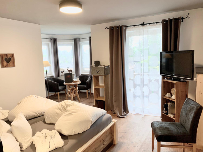 Bedroom 3, Boutique Hotel Langenfelder Hof, Garmisch-Partenkirchen