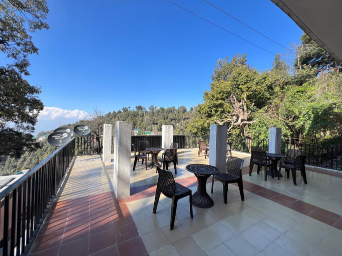 Food & Drinks 5, Canadian Cottage Dalhousie, Chamba