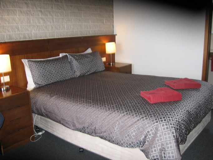 Others 3, DARLOT MOTOR INN, Horsham - Central