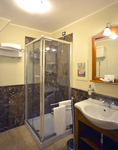 Bathroom 4, B&B La Casa dei Tintori, Florence