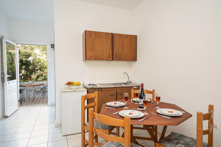 Others 3, Iris Apartments, Ionian Islands