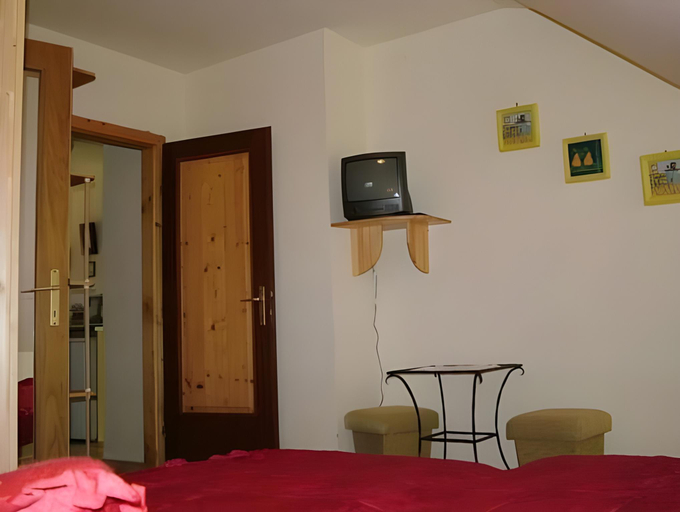 Bedroom 2, Luca Vendeghaz, Sárvár