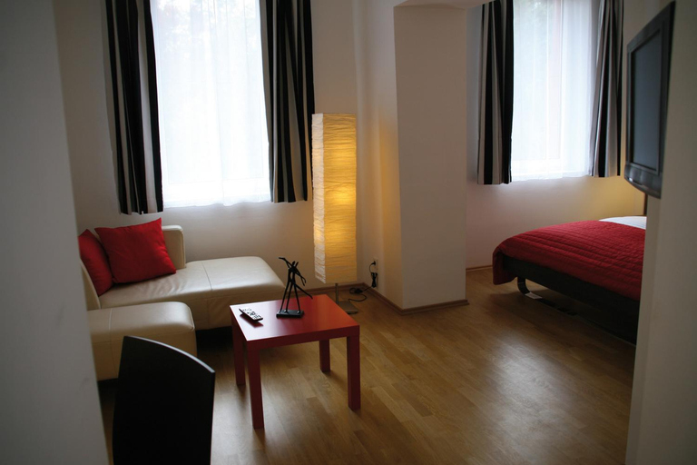 Bedroom 3, ALCATRAZ Hotel am Japanischen Garten, Kaiserslautern