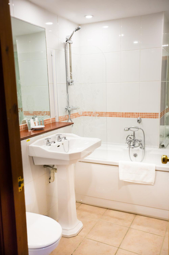 Bathroom 4, Whitewater Hotel and Spa, Cumbria
