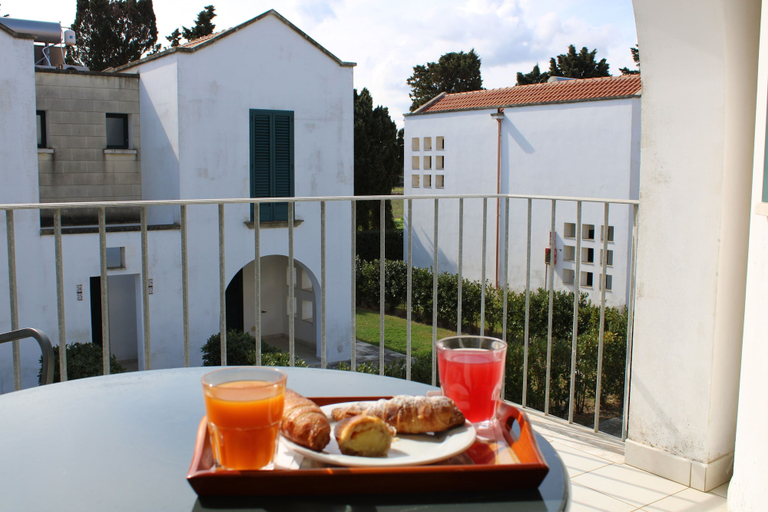 Food & Drinks 5, Residence - Blu Mare Alimini, Lecce