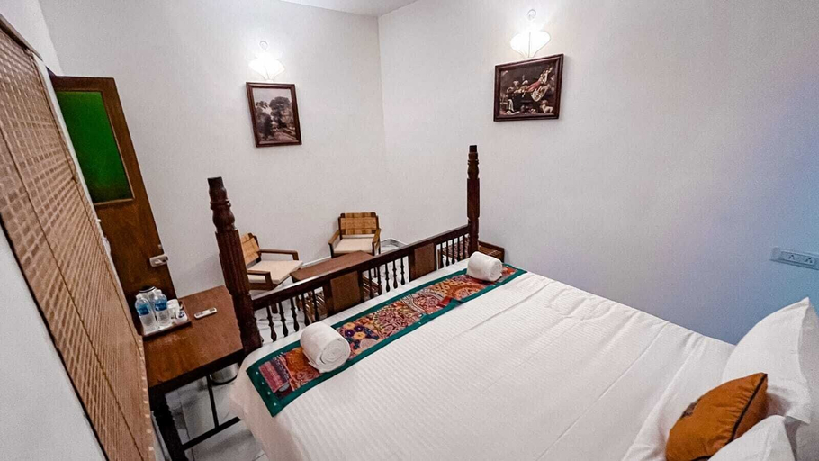 Bedroom 2, Bel Abri Colonial Living, Puducherry