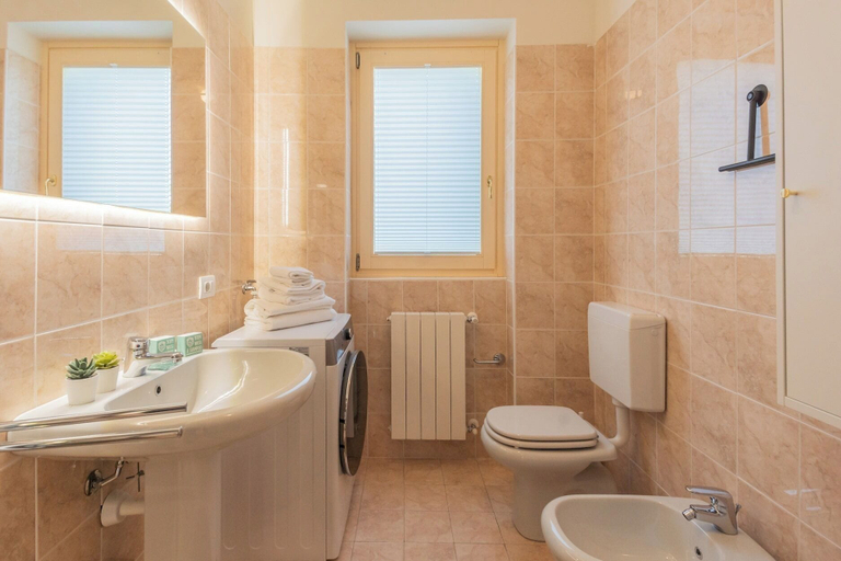 Bathroom 4, Casa Vela by Rent all Como, Como