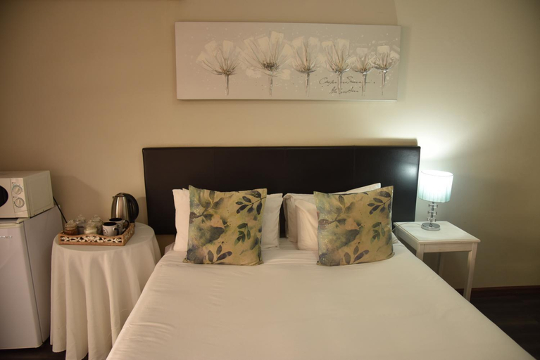 Bedroom 2, Arvella Guesthouse, Mangaung