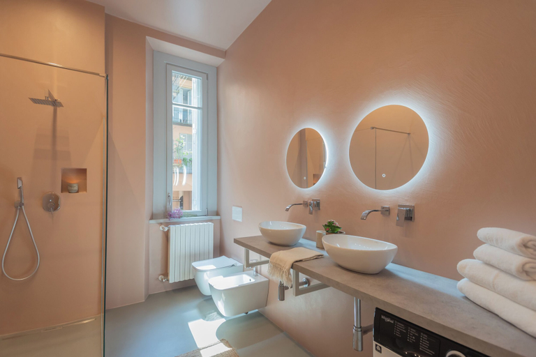 Bathroom 3, Como Liberty Suites - Garbo by Rent all Como, Como