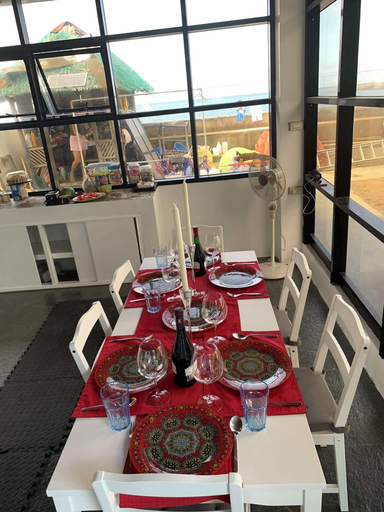Food & Drinks 5, RLJ Beach House, Naval