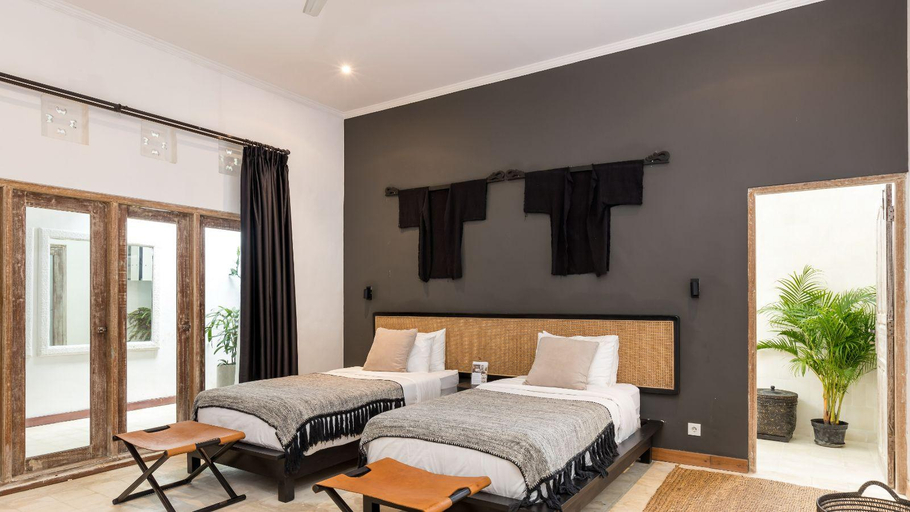 Bedroom 2, Villa Gauguin by Villa Finder, Badung