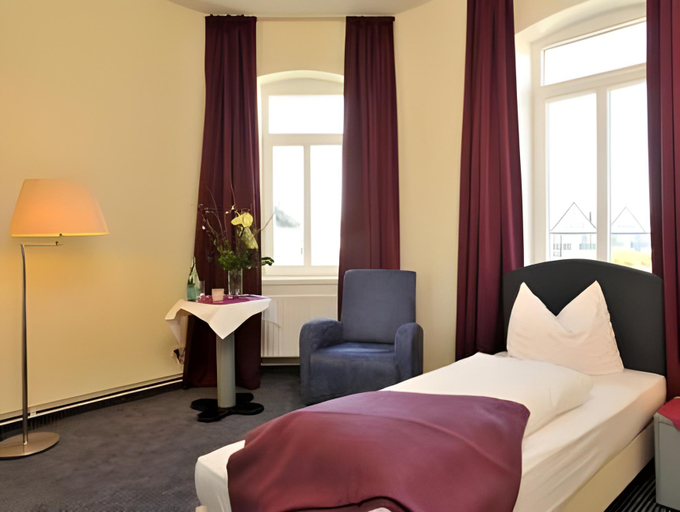 Bedroom 2, Hotel Villa Klasen, Nordfriesland