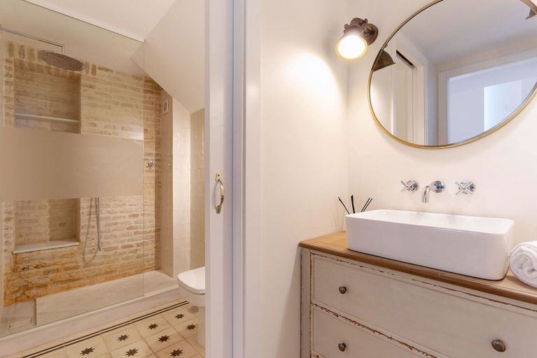 Bathroom 4, Genteel Home Almirante Lobo, Sevilla
