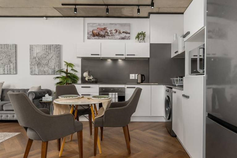 Others 5, Bridgewater One Apartments, City of Cape Town