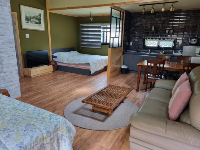 2, Gangneung Clay House 2 Pension, Gangneung