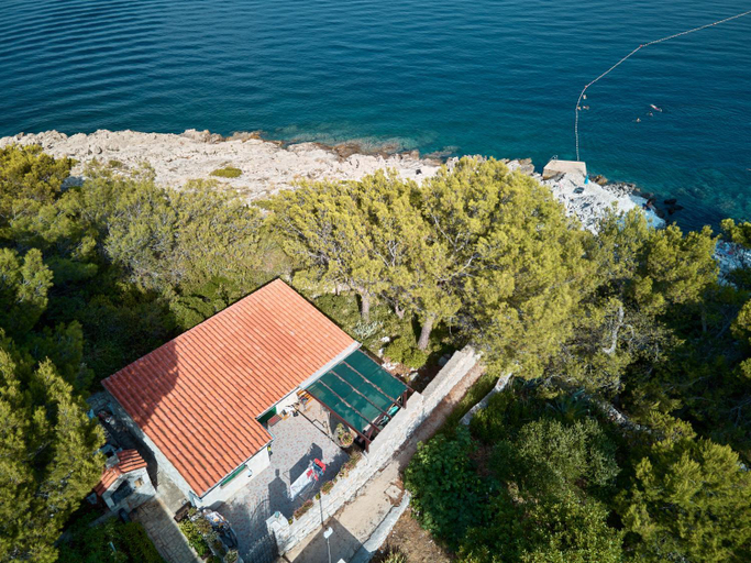 Others 2, Pineta, Mali Lošinj