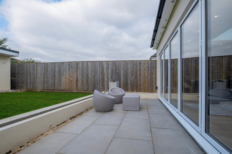Exterior & Views 5, Sustainable Stays, Hertfordshire