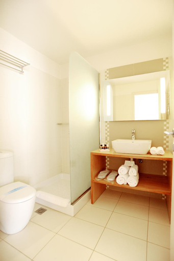 Bathroom 4, Sikyon Coast Hotel And Resort, Peloponnese