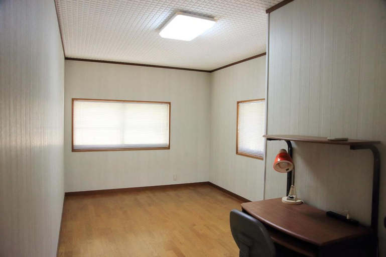 Others 5, 上田屋 半田館, Mima