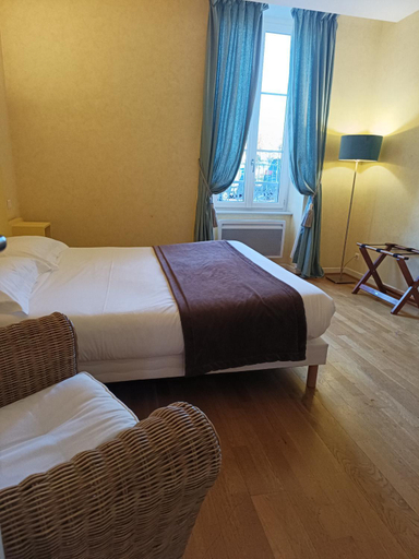 Bedroom 2, Hotel La Reconce, Saône-et-Loire