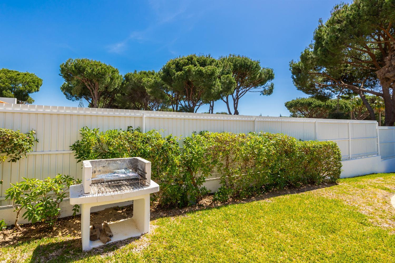 Facilities 4, Villa Cavaco, Loulé