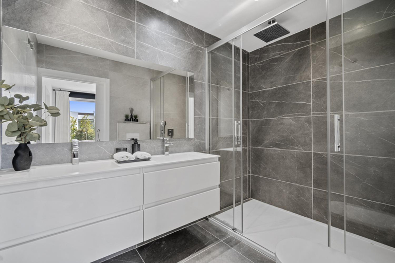 Bathroom 2, Villa Alejandra - Benahavis, Málaga